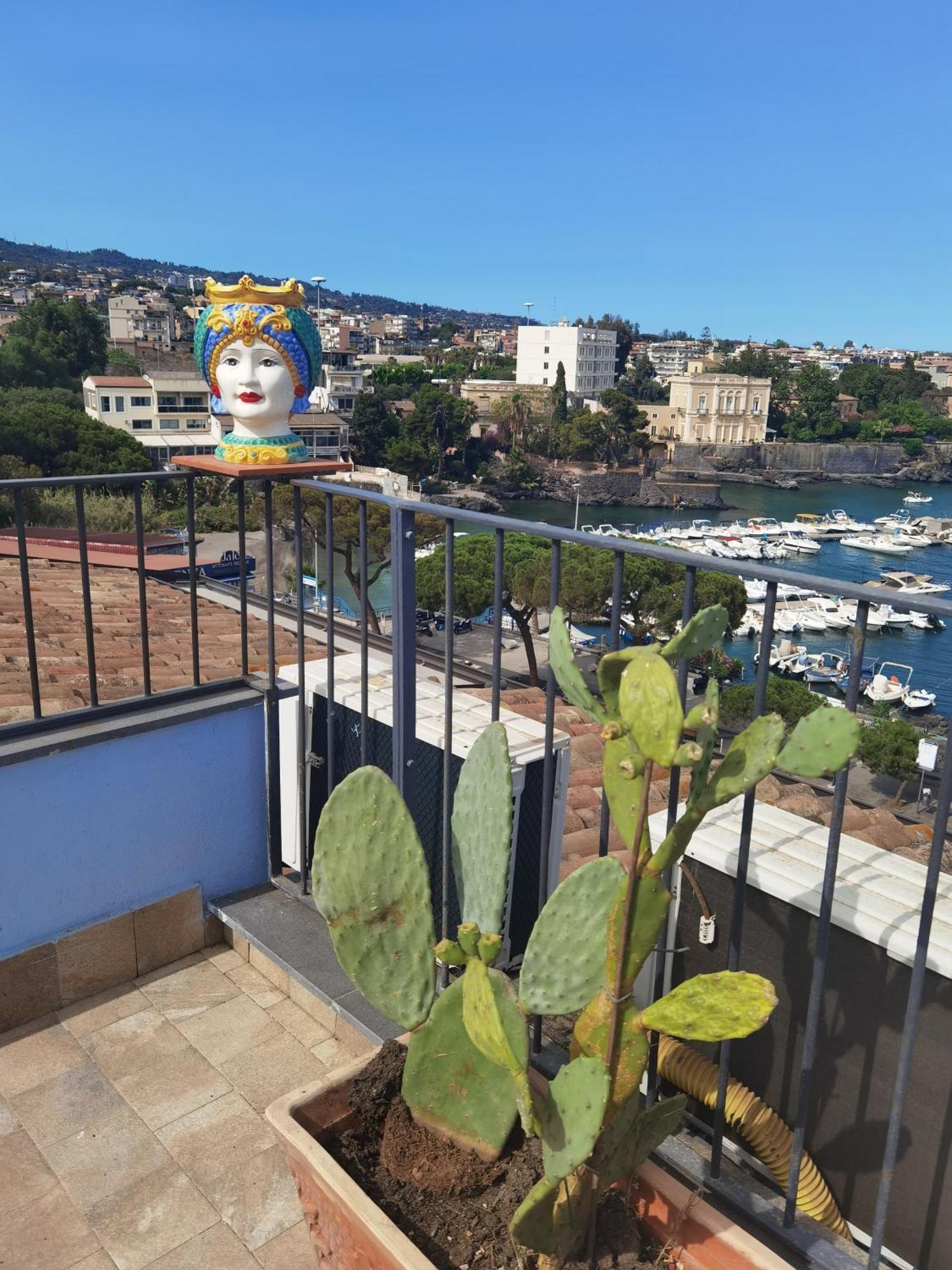 Luxury Sisters House "Il Mare Sole" Villa Catania Bagian luar foto