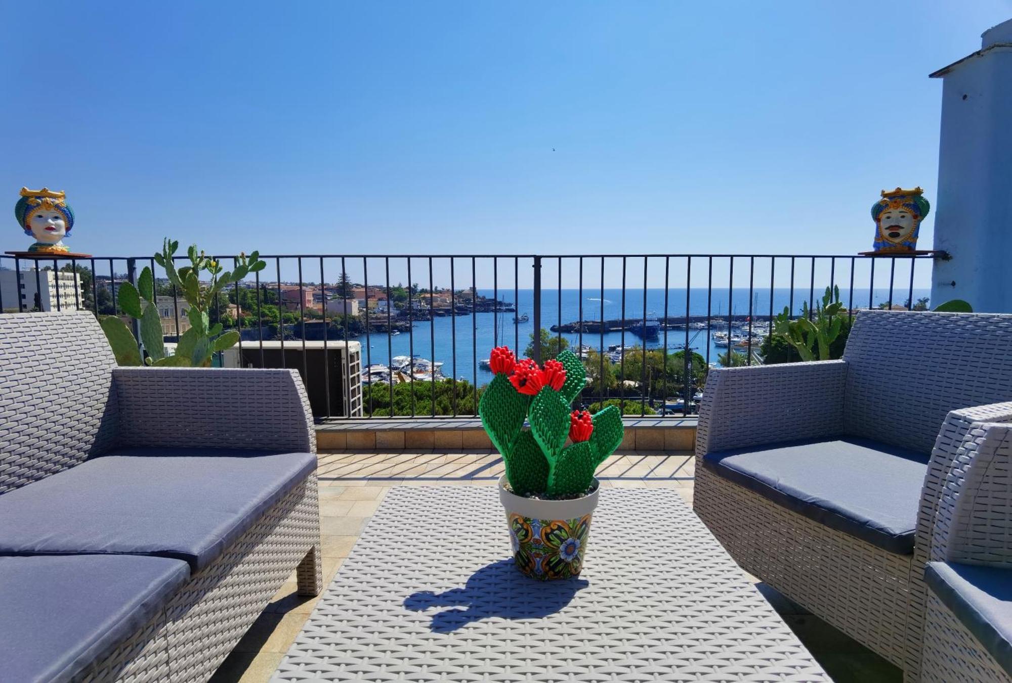 Luxury Sisters House "Il Mare Sole" Villa Catania Bagian luar foto