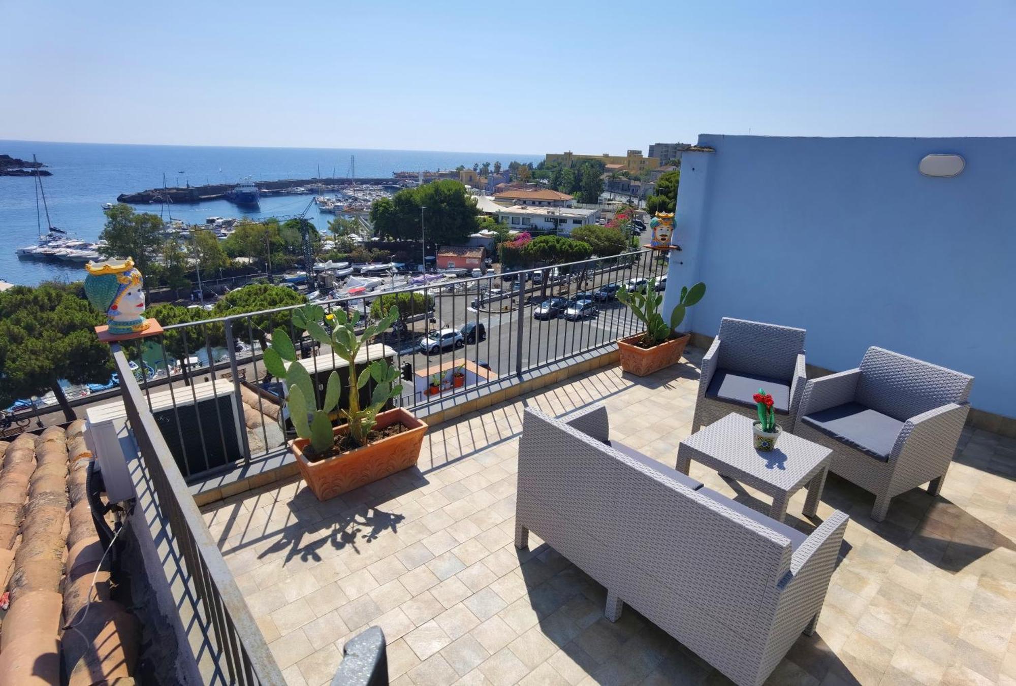 Luxury Sisters House "Il Mare Sole" Villa Catania Bagian luar foto